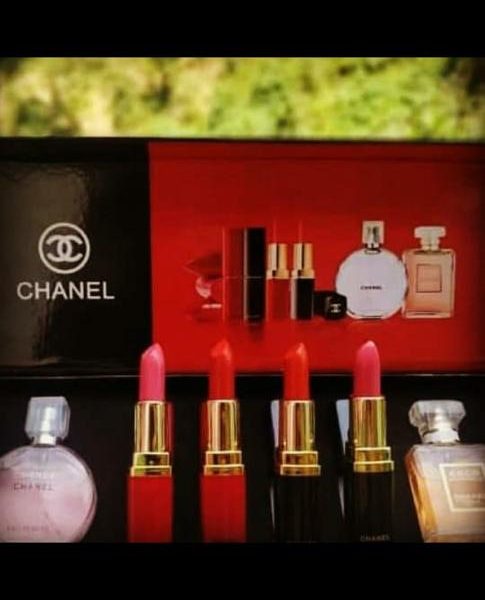 Chanel GiftSet 2 Perfume 4 Lipstick Intense Lip Color 100Gm – Branded  Fragrance India